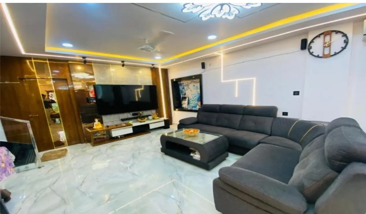 House Renovation Works by MNS Interiors