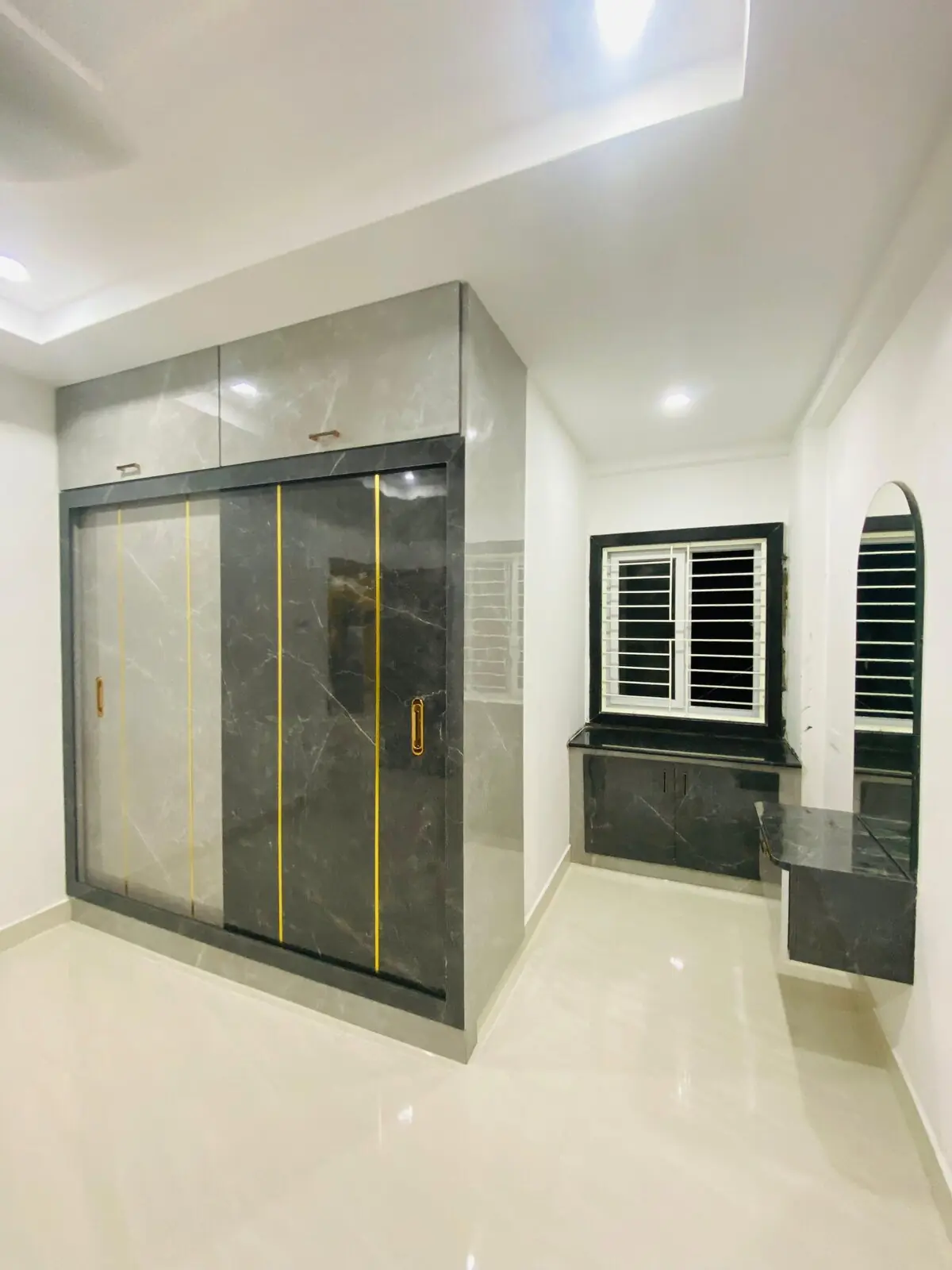 Wardrobes project photo 16 by MNS Interiors